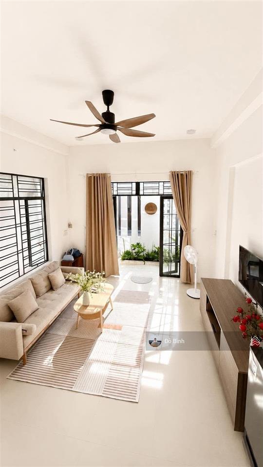 Cho thuê nhà 2 tầng đẹp  đường nguyễn văn thoại  sát biển  đủ nội thất