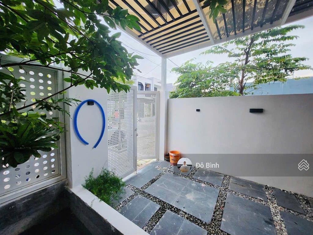 Cho thuê nhà 2 tầng sân vườn đường bàu cầu  phong cách nhật