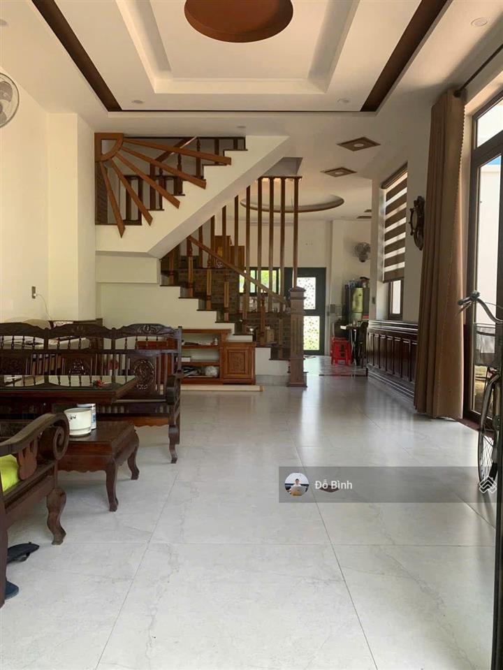 Cho thuê nhà 3 tầng  sân vườn  2 mặt tiền đường  phạm xuân ẩn
