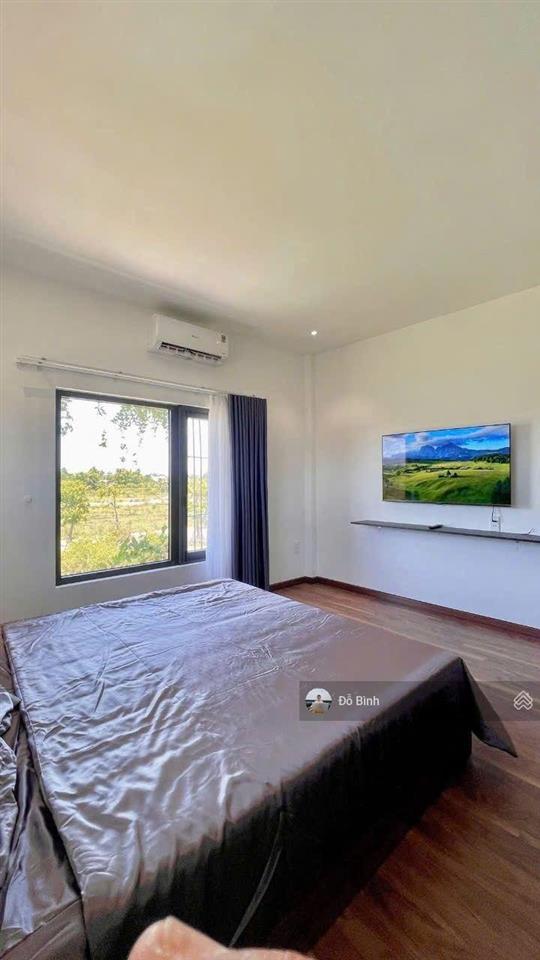 Cho thuê nhà 3 tầng  sân vườn  2 mặt tiền đường  phạm xuân ẩn