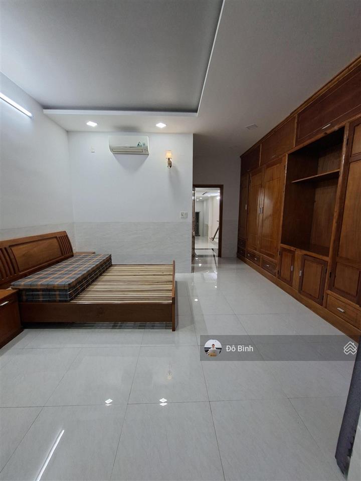 Cho thuê nhà 3 tầng đường đoàn khuê  4 phòng  3wc  đủ nội thất