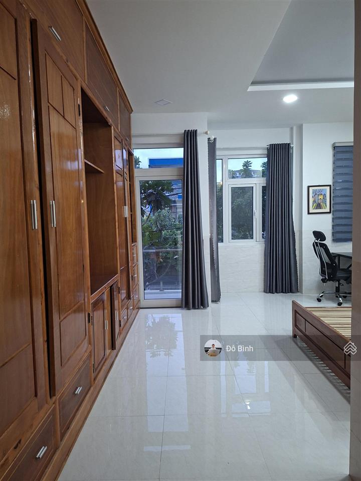 Cho thuê nhà 3 tầng đường đoàn khuê  4 phòng  3wc  đủ nội thất