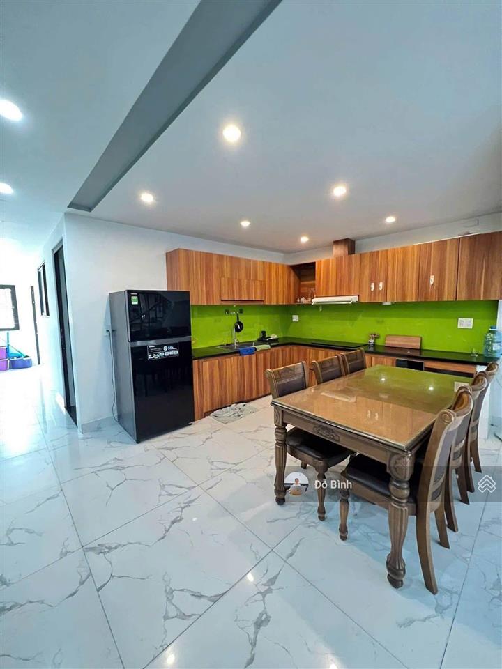 Cho thuê nhà 3 tầng đường chu lai  4 phòng ngủ  4wc  đủ nội thất