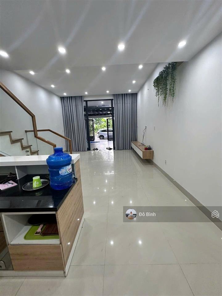 Cho thuê nhà 2 tầng đường trung lương 15  sân ô tô  khu mát mẻ  an ninh