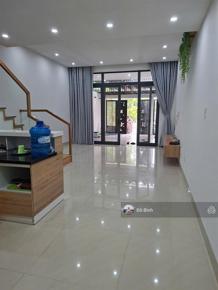 Cho thuê nhà 2 tầng đường trung lương 15  sân ô tô  khu mát mẻ  an ninh