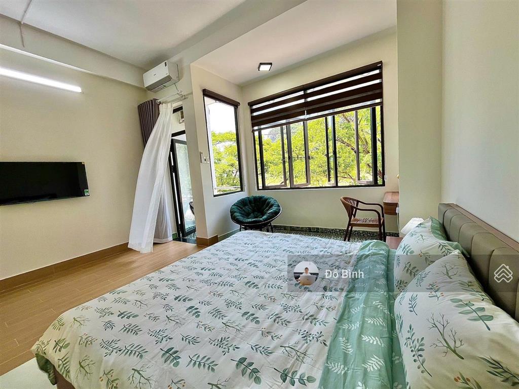 Cho thuê nhà 3 tầng phạm hữu nhật  4 phòng  4wc  view công viên  kề biển