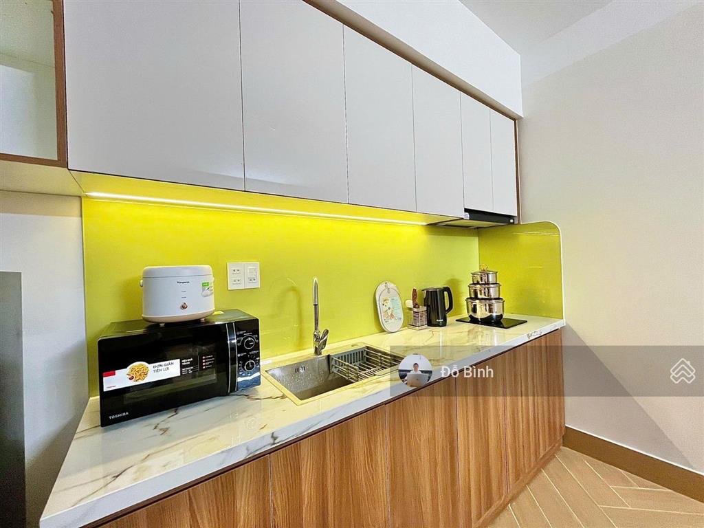 Cho thuê nhà 3 tầng phạm hữu nhật  4 phòng  4wc  view công viên  kề biển