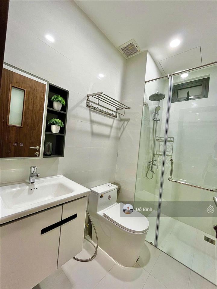 Cho thuê nhà 3 tầng phạm hữu nhật  4 phòng  4wc  view công viên  kề biển