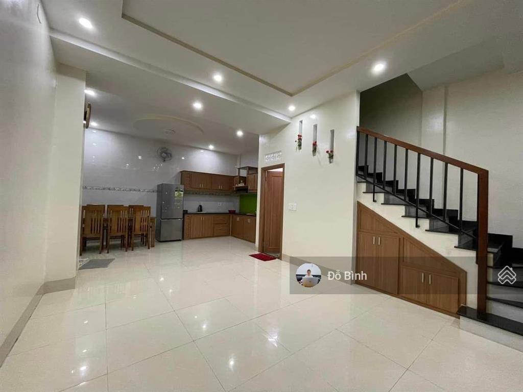 Cho thuê nhà 4 tầng đường đa mặn đông  5 phòng  5 wc  đầy đủ nội thất