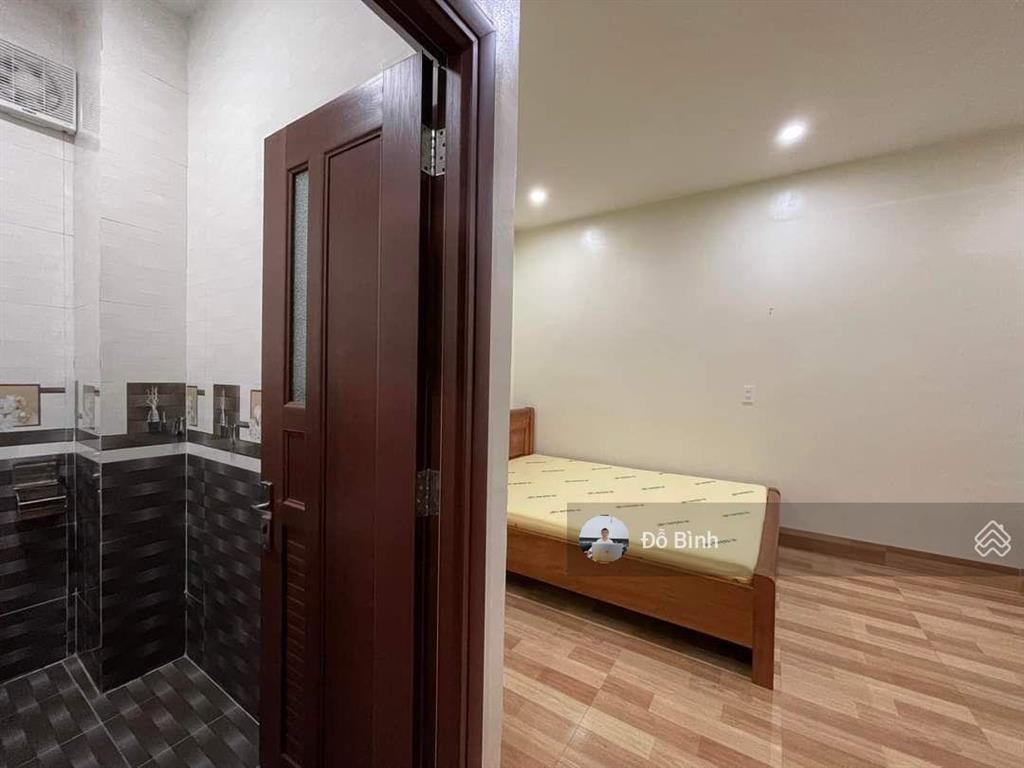 Cho thuê nhà 4 tầng đường đa mặn đông  5 phòng  5 wc  đầy đủ nội thất