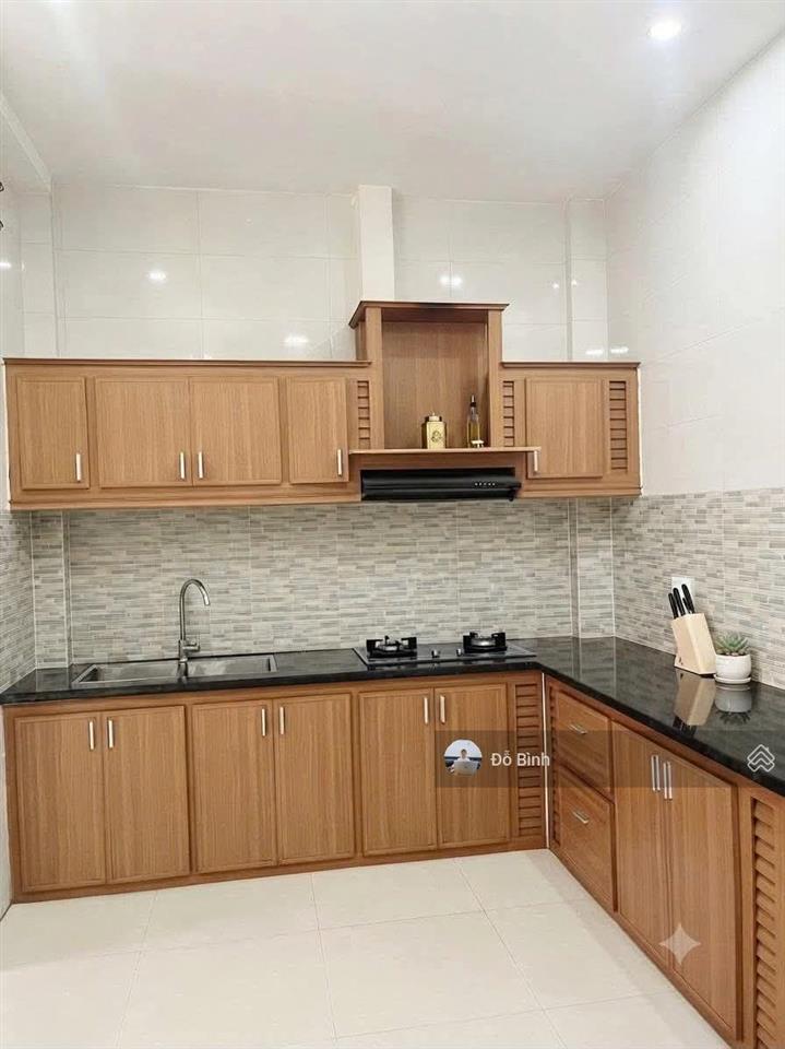 Cho thuê nhà 4 tầng đường đa mặn đông  5 phòng  5 wc  đầy đủ nội thất