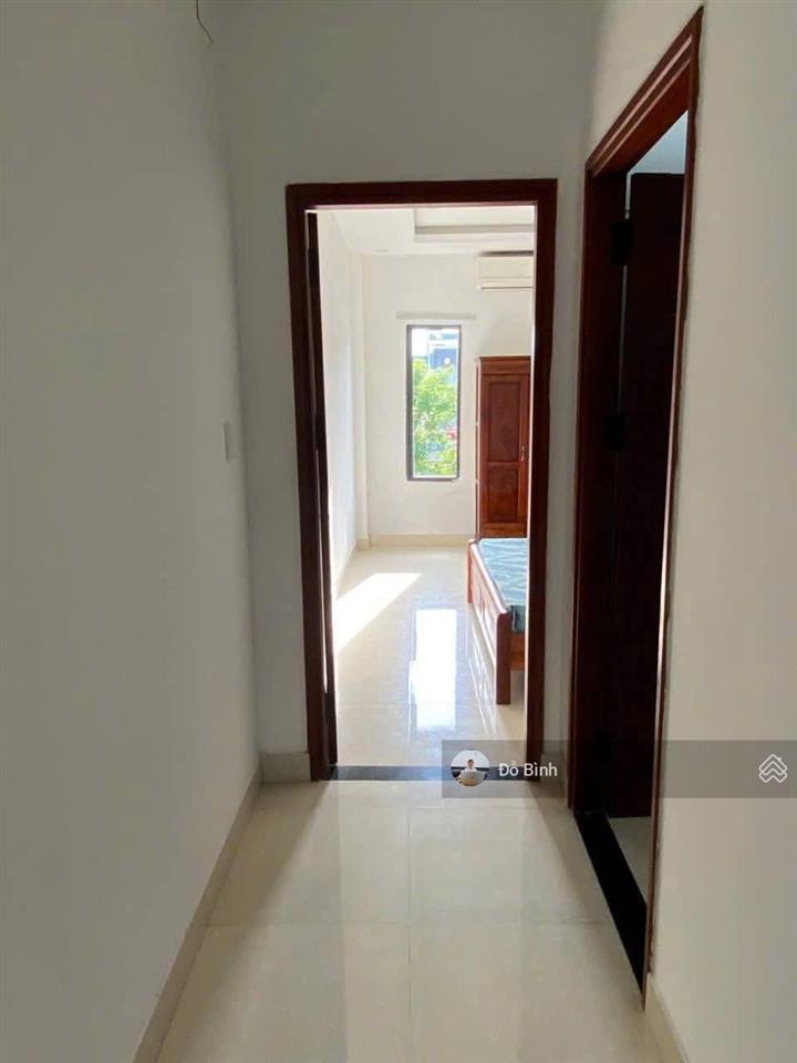 Cho thuê nhà 3 tầng đường dương tôn hải  5 phòng  6 wc  đủ nội thất