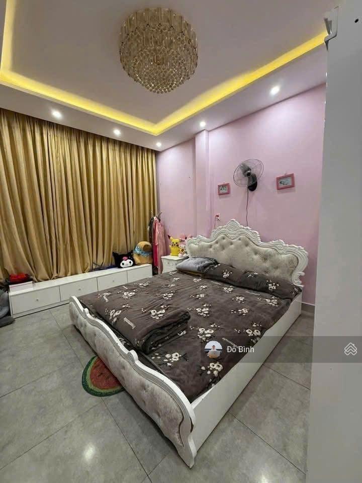 Cho thuê nhà 3 tầng đường ngũ hành sơn  3 phòng  đủ nội thất