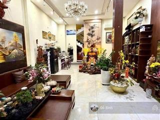 Cho thuê nhà 3 tầng đường ngũ hành sơn  3 phòng  đủ nội thất