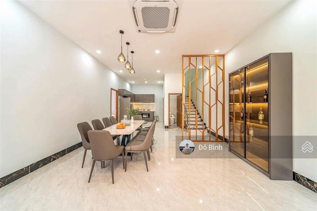 Cho thuê biệt thự hồ bơi  đường xuân quỳnh  5 phòng  5 wc  đủ nội thất cao cấp