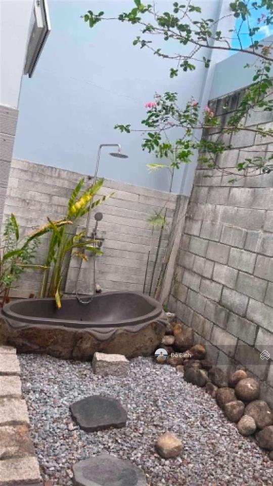 Cho thuê biệt thự hồ bơi  đường đặng đoàn bằng  5 phòng  6 wc  đủ nội thất cao cấp