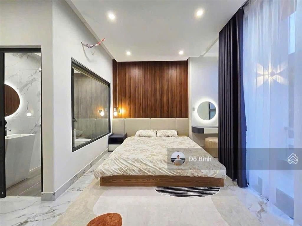 Cho thuê nhà 3 tầng rất đẹp đường hòa minh 21  đầy đủ nội thất