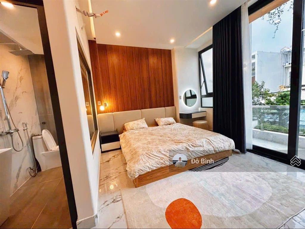 Cho thuê nhà 3 tầng rất đẹp đường hòa minh 21  đầy đủ nội thất