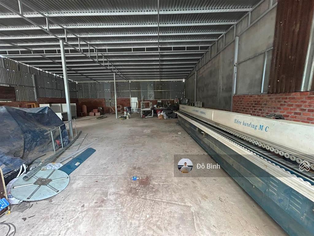 Rất rẻ  cho thuê kho xưởng 300m2  đường hói kiểng