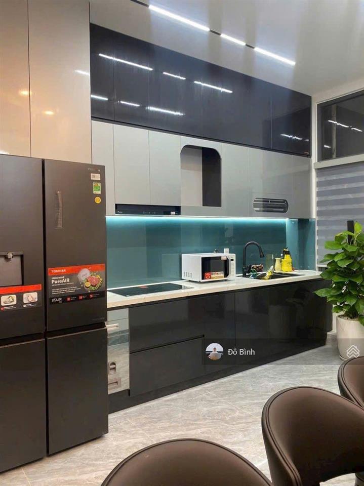 Cho thuê nhà 4 tầng huy cận  5 phòng  đủ nội thất cao cấp
