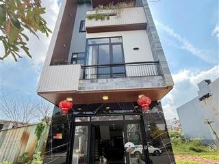 Cho thuê nhà 4 tầng trương quang được  5 phòng  đầy đủ nội thất