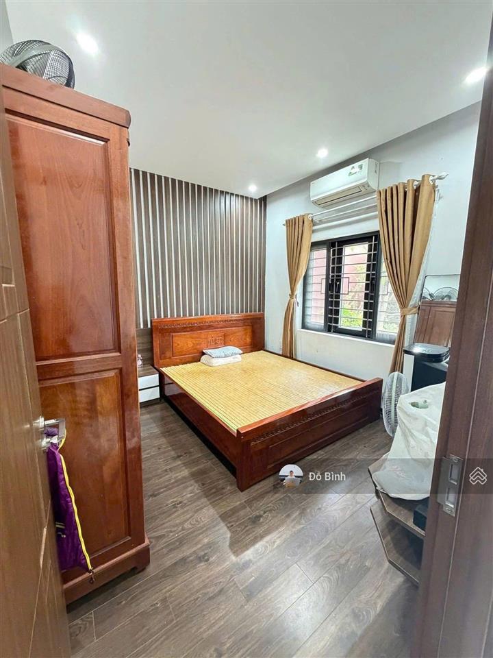 Cho thuê nhà 4 tầng trương quang được  5 phòng  đầy đủ nội thất