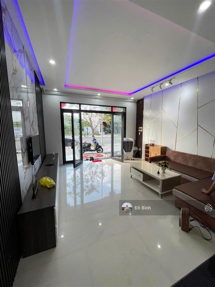 Cho thuê nhà 4 tầng trương quang được  5 phòng  đầy đủ nội thất