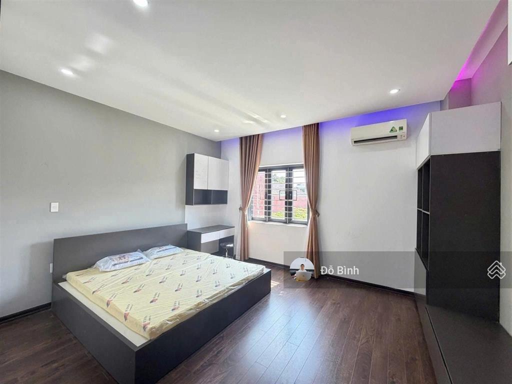 Cho thuê nhà 4 tầng trương quang được  5 phòng  đầy đủ nội thất