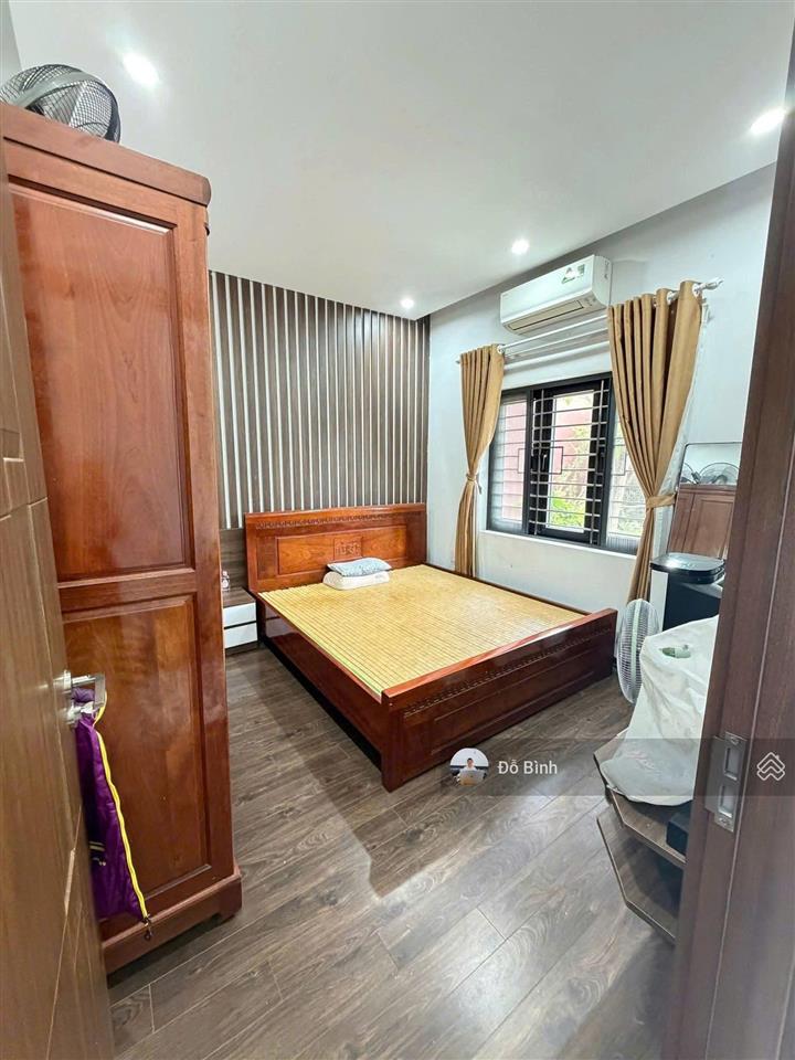 Cho thuê nhà 4 tầng trương quang được  5 phòng  đầy đủ nội thất