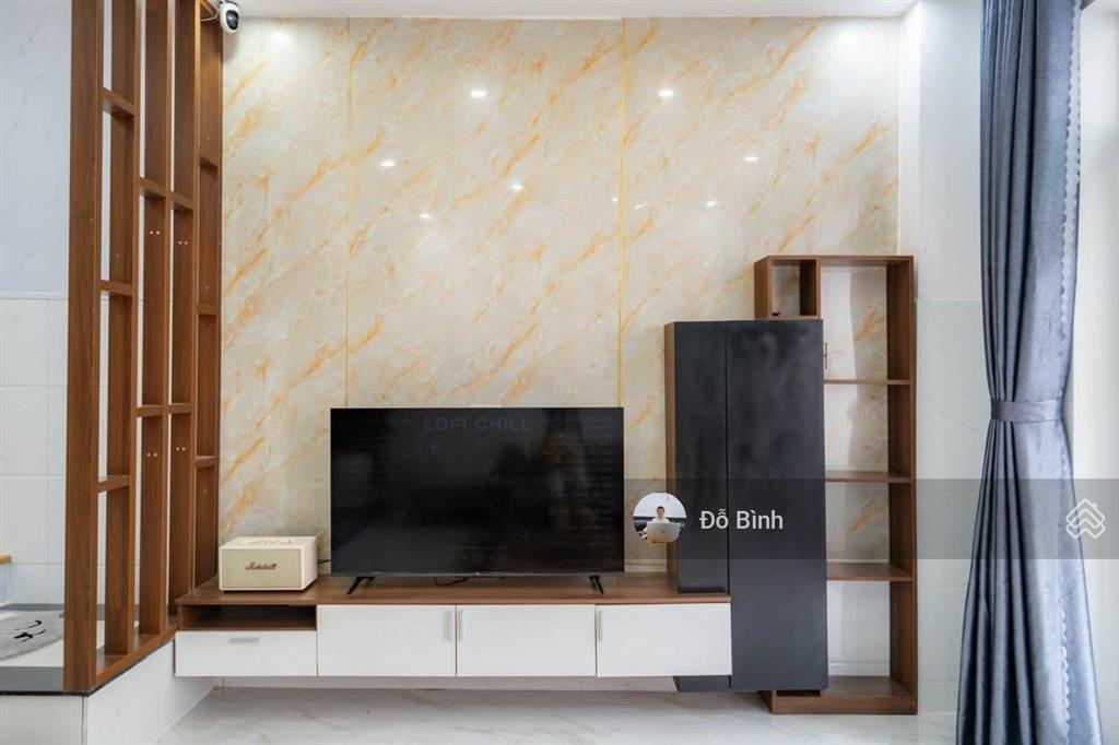 Cho thuê nhà mới đẹp đường điện biên phủ  3 phòng ngủ  3wc  đủ nội thất