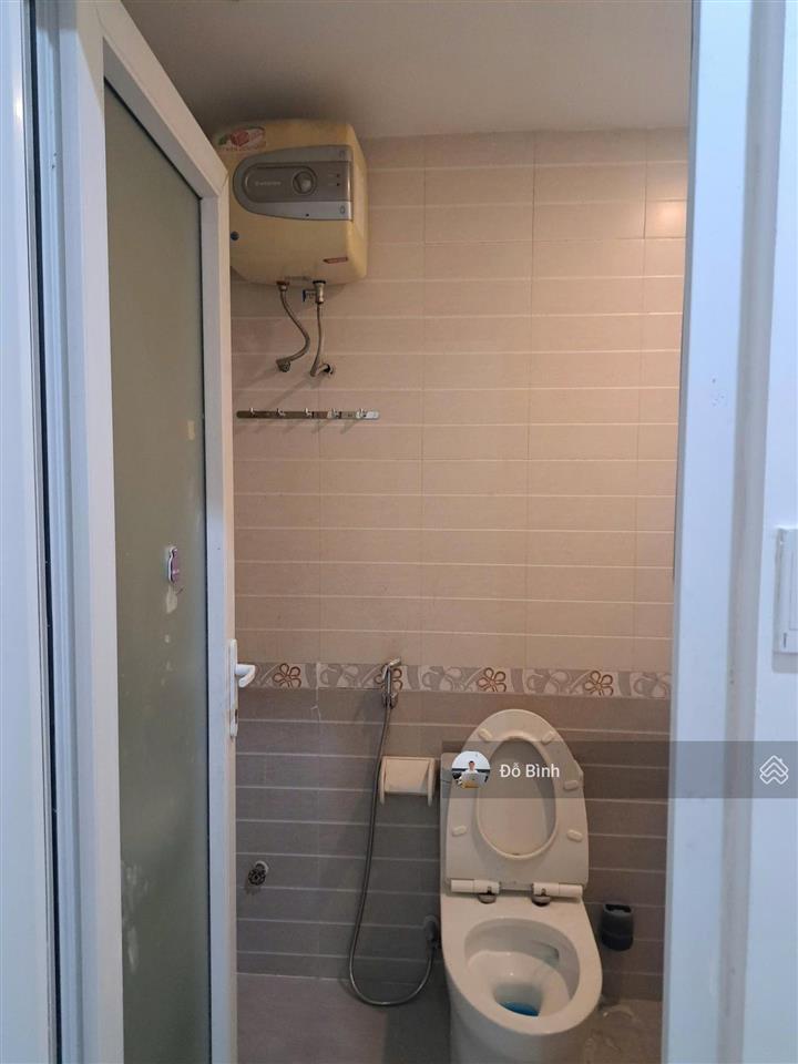 Cho thuê nhà 3 tầng đường tố hữu  4 phòng  4wc