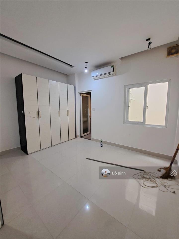 Cho thuê nhà 3 tầng đường tố hữu  4 phòng  4wc