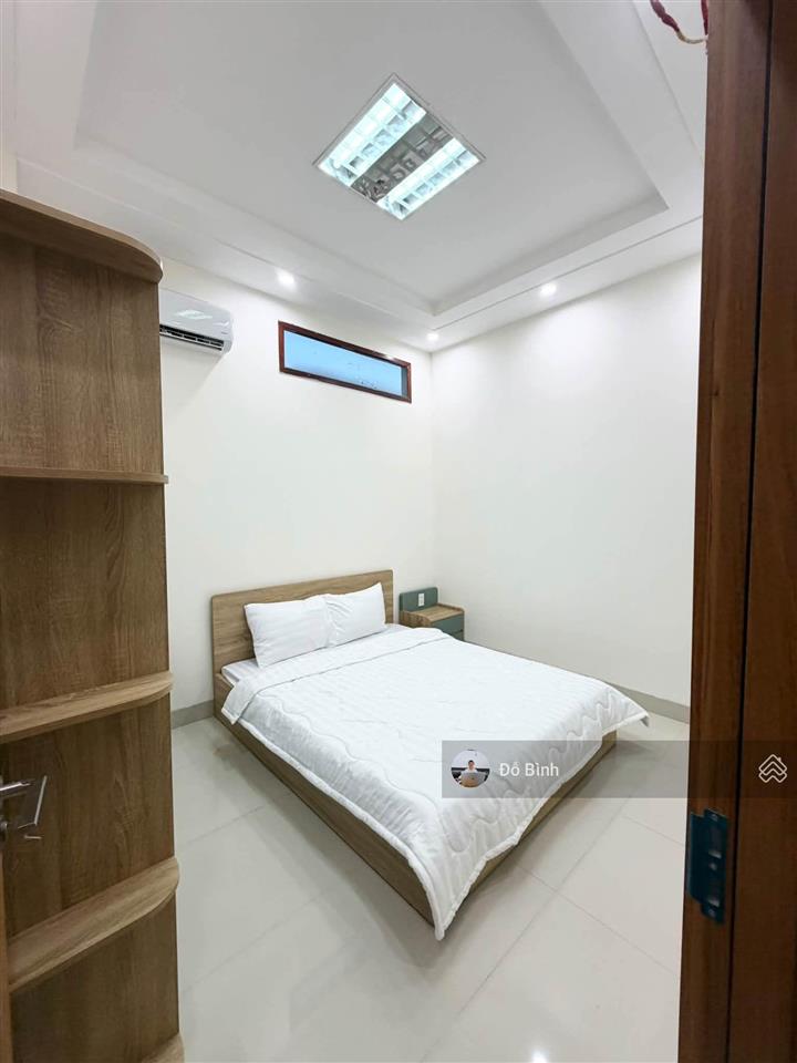 Cho thuê nhà 3 tầng trần thánh tông  5 phòng  đủ nội thất