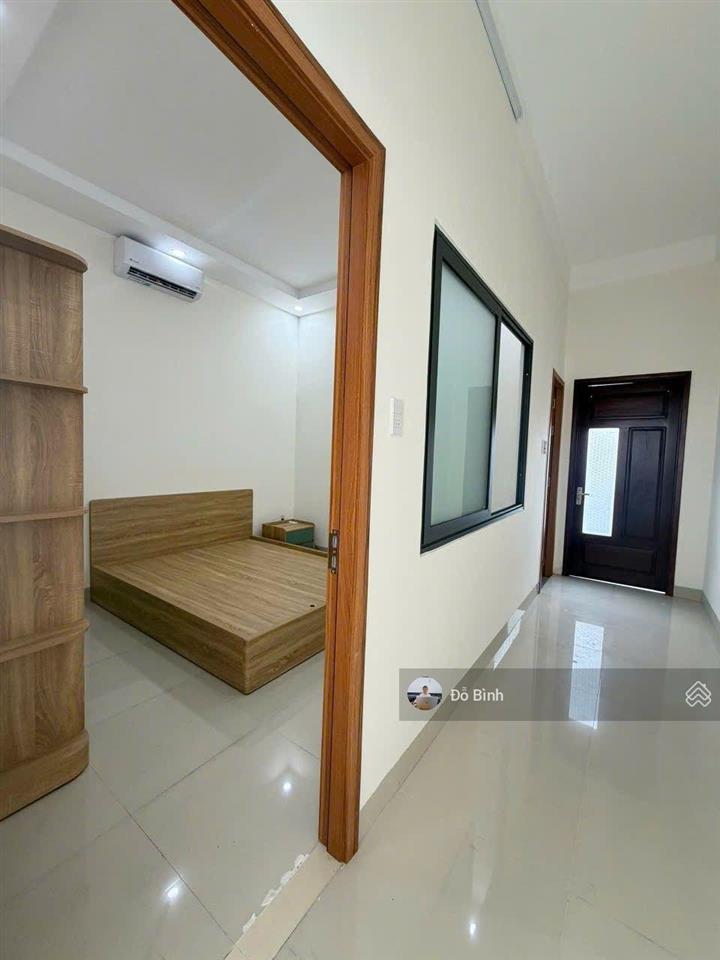 Cho thuê nhà 3 tầng trần thánh tông  5 phòng  đủ nội thất
