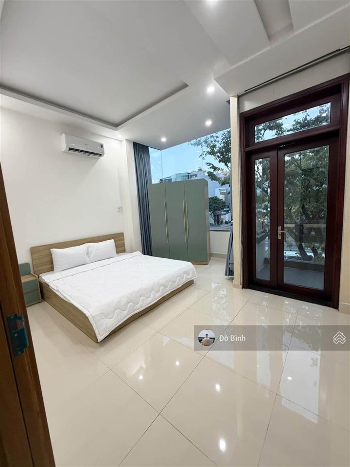 Cho thuê nhà 3 tầng trần thánh tông  5 phòng  đủ nội thất