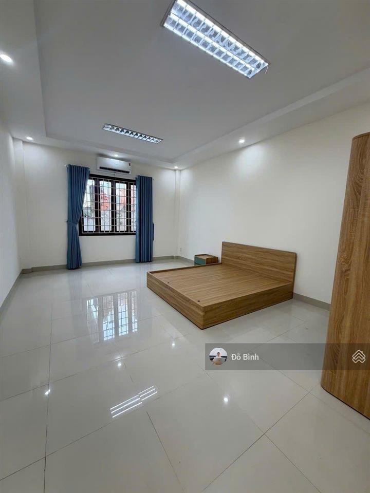 Cho thuê nhà 3 tầng trần thánh tông  5 phòng  đủ nội thất