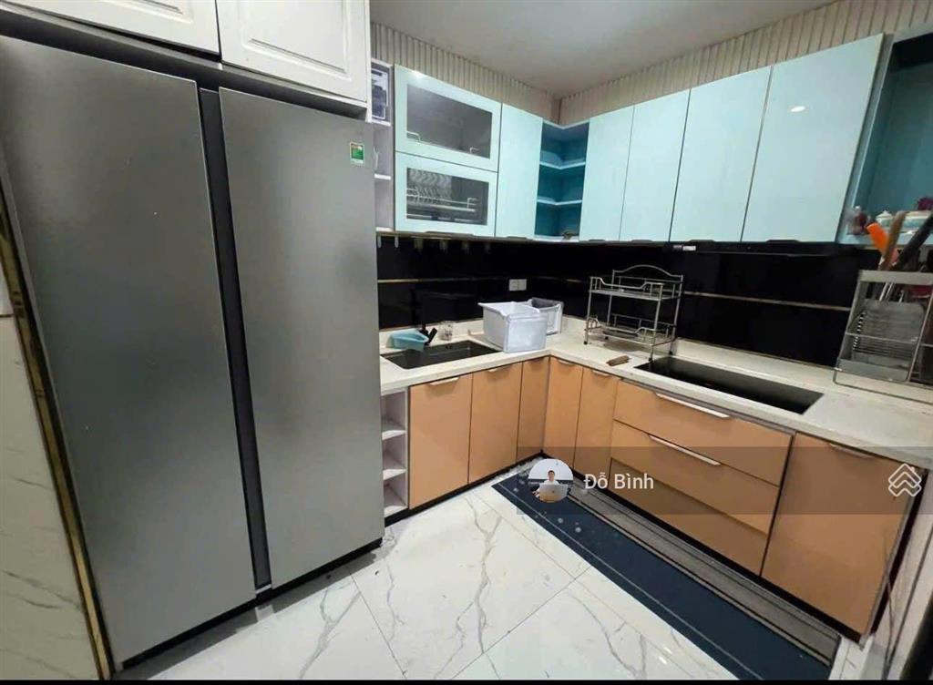 Cho thuê nhà đường nguyễn chí thanh  2 phòng ngủ  2wc  đủ nội thất