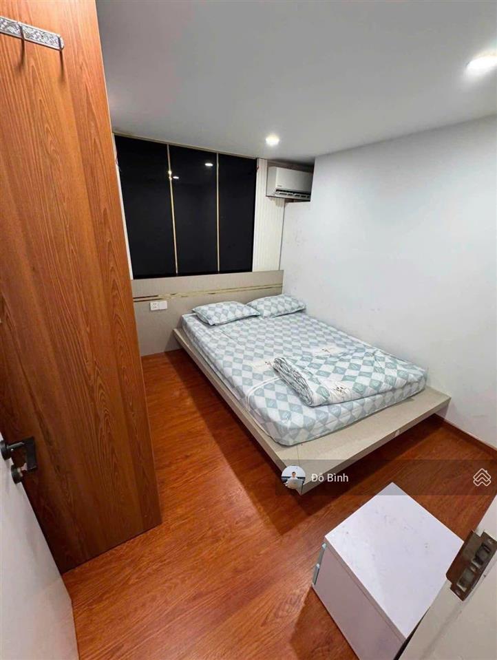 Cho thuê nhà đường nguyễn chí thanh  2 phòng ngủ  2wc  đủ nội thất