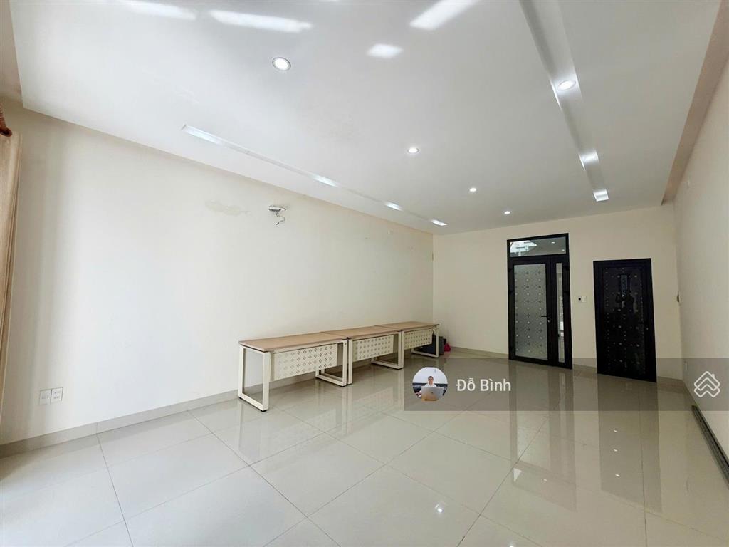 Cho thuê nhà 3 tầng nguyễn phước lan  5 phòng  6wc