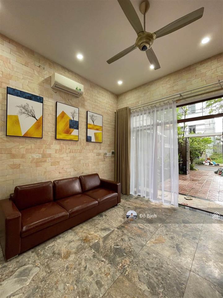 Cho thuê nhà 3 tầng sân vườn  đường nguyễn tạo  3 phòng ngủ  4wc  đủ nội thất