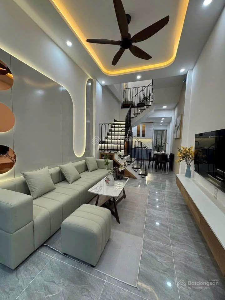 Cho thuê nhà 3 tầng đường kiệt hùng vương  3 phòng  3wc  đủ nội thất