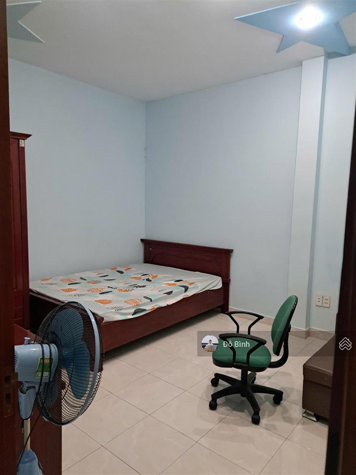 Cho thuê nhà 2 tầng đường lưu quý kỳ  2 phòng  2wc  12tr/th
