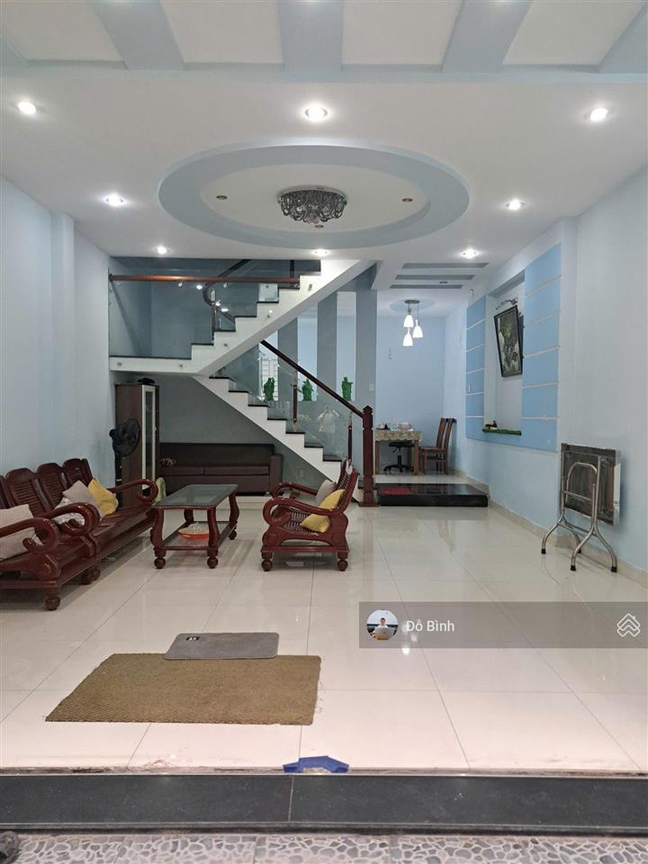 Cho thuê nhà 2 tầng đường lưu quý kỳ  2 phòng  2wc  12tr/th