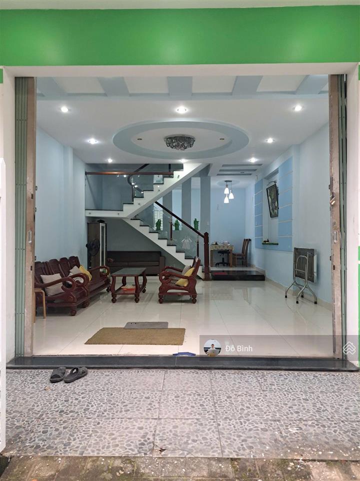 Cho thuê nhà 2 tầng đường lưu quý kỳ  2 phòng  2wc  12tr/th