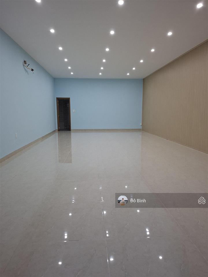 Cho thuê mặt bằng đường phan đăng lưu như hình