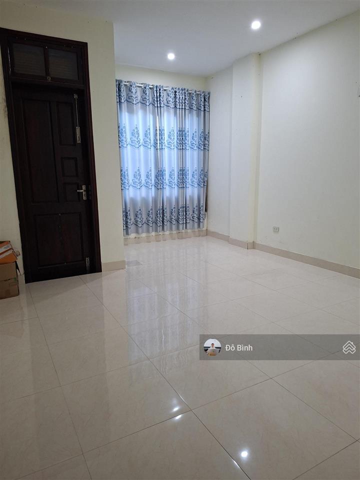 Cho thuê nhà 3 tầng ngô tất tố  gần phan đăng lưu  5 phòng
