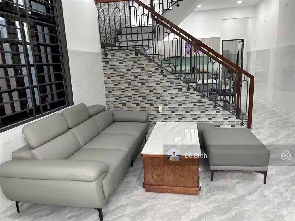 Cho thuê nhà 2 tầng nguyễn đình chiểu  mới xây  3 phòng ngủ  đủ nội thất