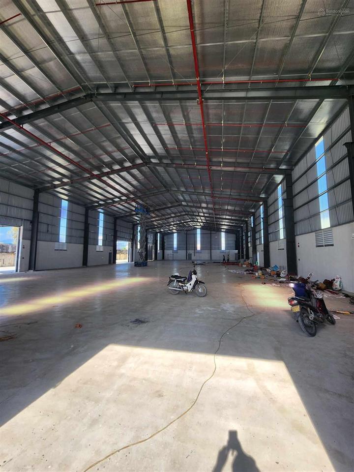 Cho thuê kho 2000m2 mặt tiền ql 1a  hòa châu, đà nẵng