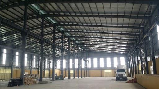Cho thuê kho 3200m2 cạnh ql1a, đà nẵng chỉ 50k/m2/th