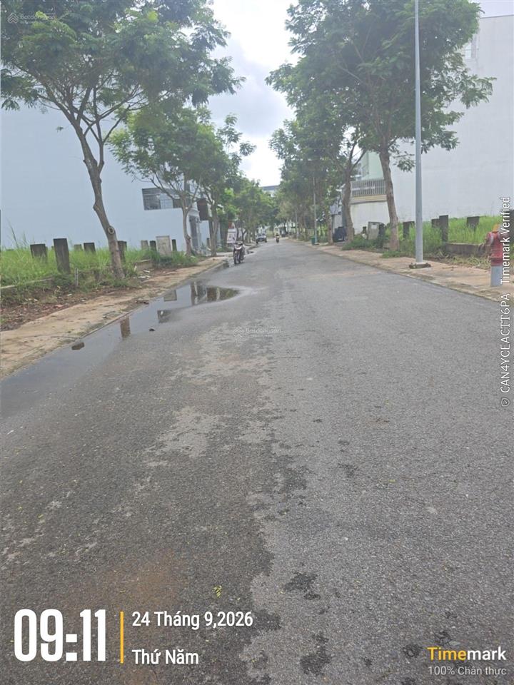 Bán đất khu tái định cư long thới  đối diện trường lái xe thành công diện tích 363m2 giá 10,5 tỷ
